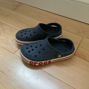 Crocs Boys Navy Shoes Size 1